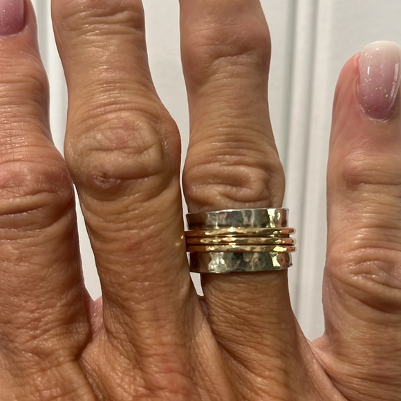 Sterling Silver Ring - Picture 2 of 3